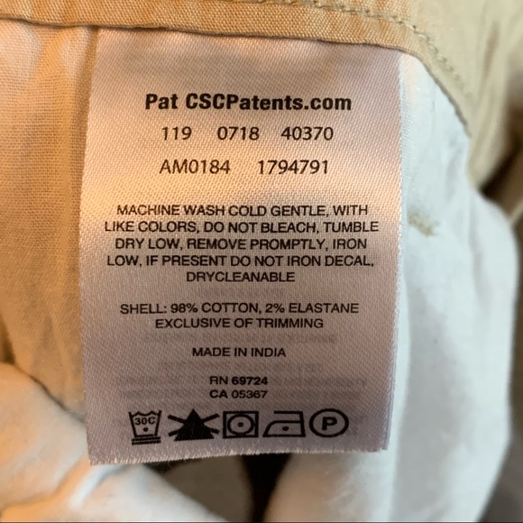 Columbia brand khaki/beige shorts - size W 30 - Picture 5 of 5